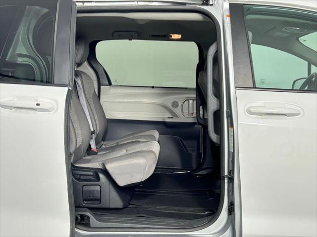 used 2023 Toyota Sienna car