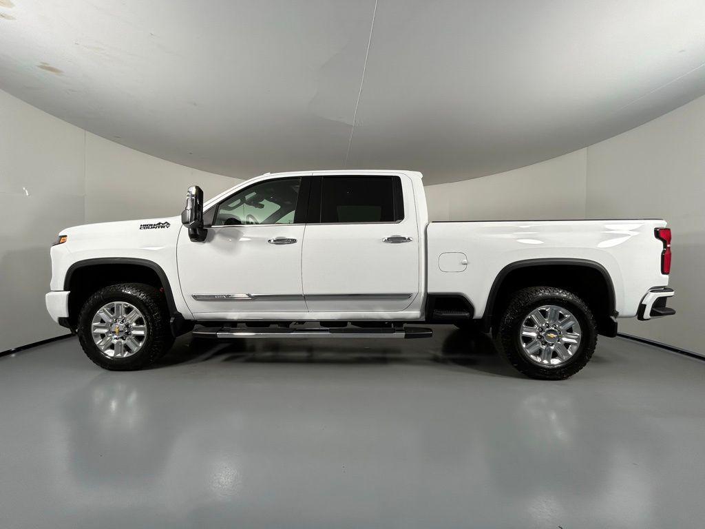 used 2024 Chevrolet Silverado 2500 car, priced at $73,999