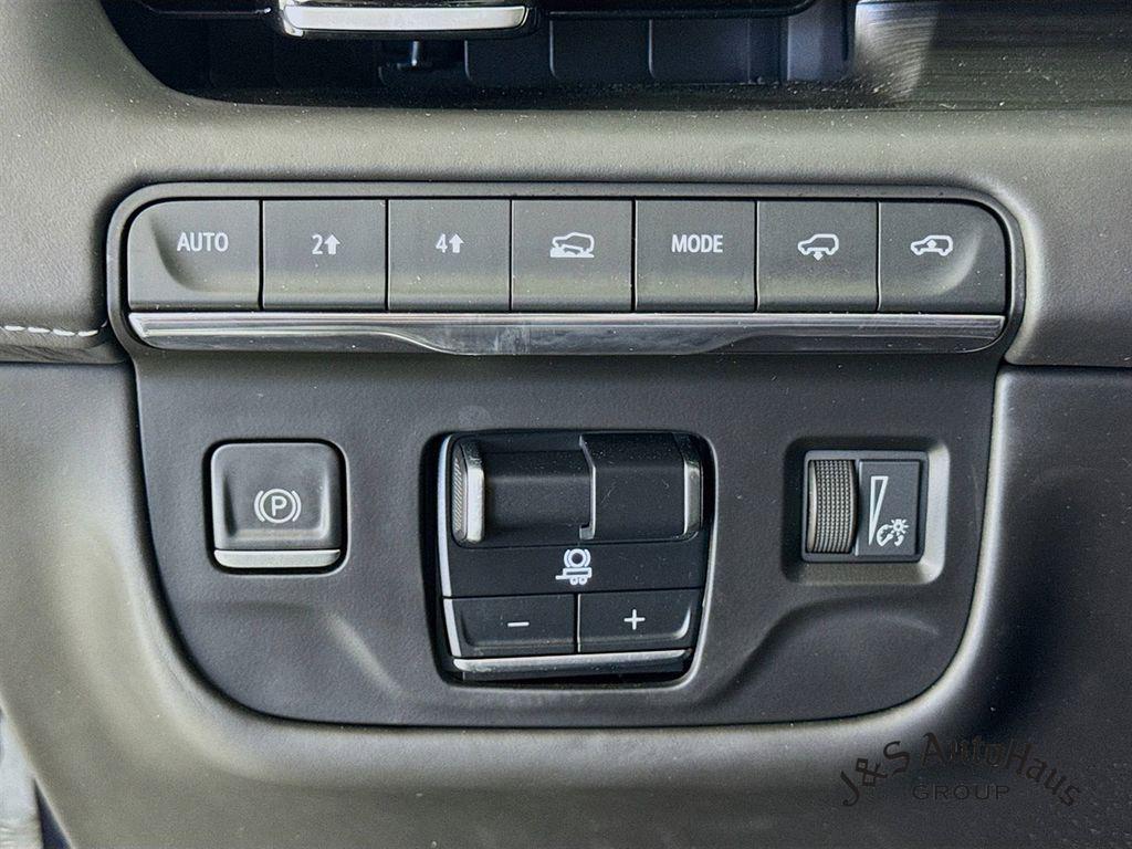 used 2022 Cadillac Escalade car, priced at $71,999