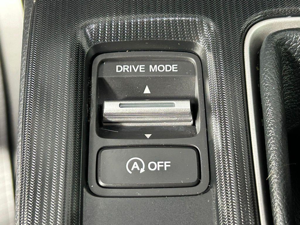 used 2022 Honda Civic Si car, priced at $27,495