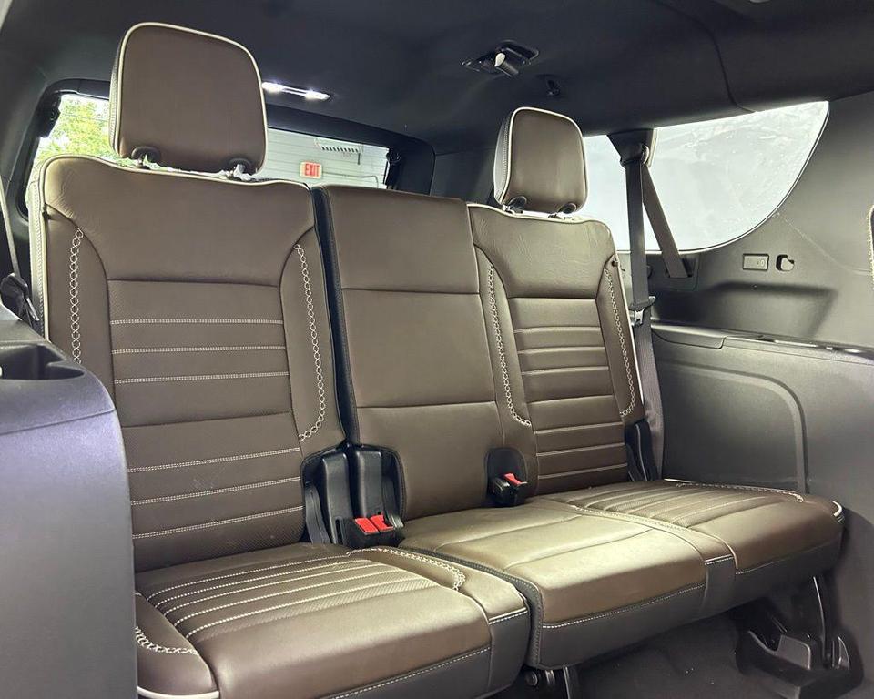 used 2025 GMC Yukon XL car, priced at $94,999