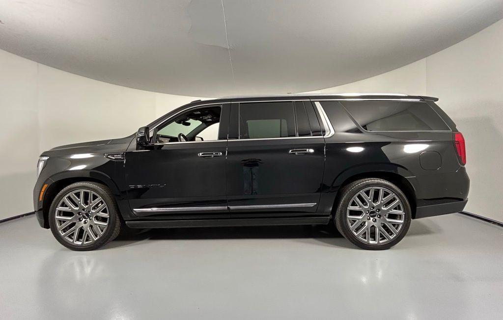 used 2025 GMC Yukon XL car, priced at $94,999