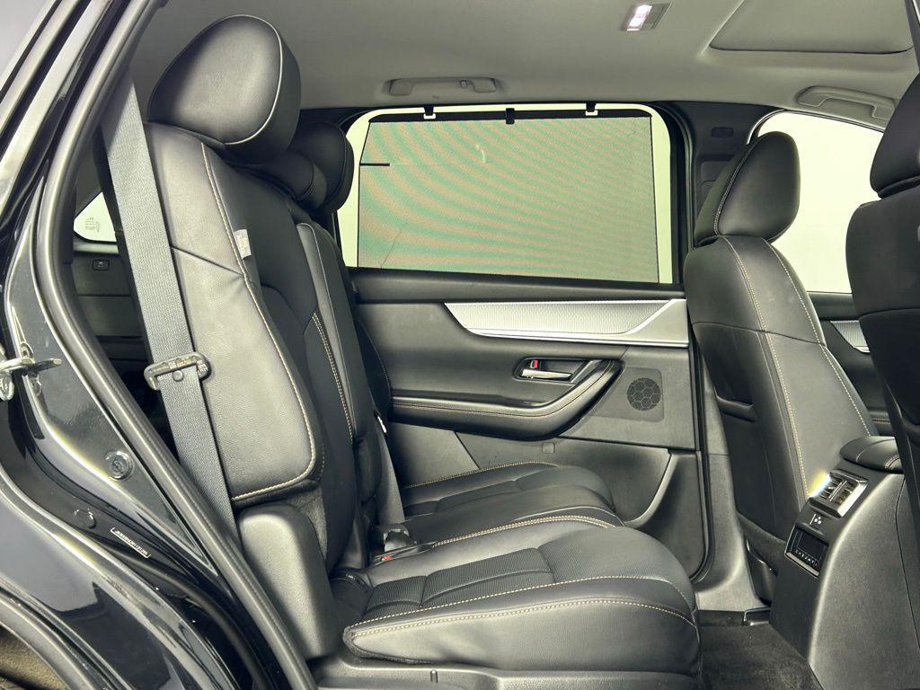used 2024 Mazda CX-90 PHEV car, priced at $31,500