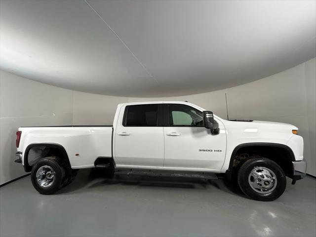 used 2022 Chevrolet Silverado 3500 car, priced at $57,999