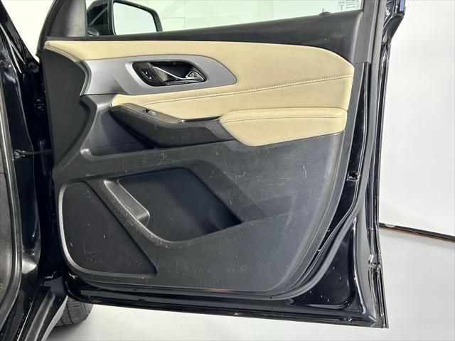 used 2022 Chevrolet Traverse car, priced at $26,900