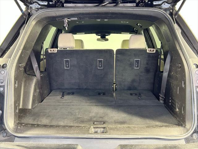 used 2022 Chevrolet Traverse car, priced at $26,900