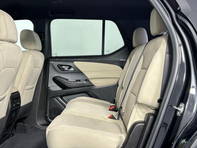 used 2022 Chevrolet Traverse car, priced at $26,900