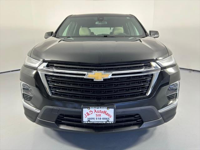 used 2022 Chevrolet Traverse car, priced at $26,900