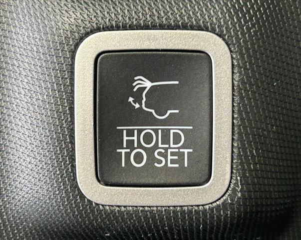 used 2022 Jeep Grand Cherokee car, priced at $46,500