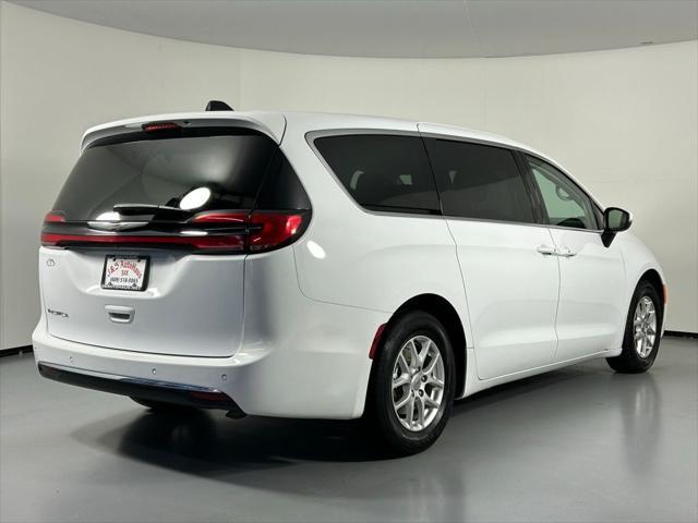 used 2023 Chrysler Pacifica car, priced at $24,500