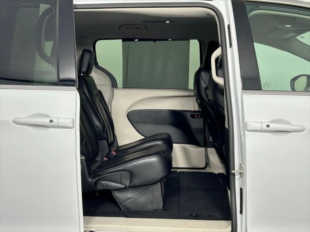 used 2023 Chrysler Pacifica car, priced at $24,500
