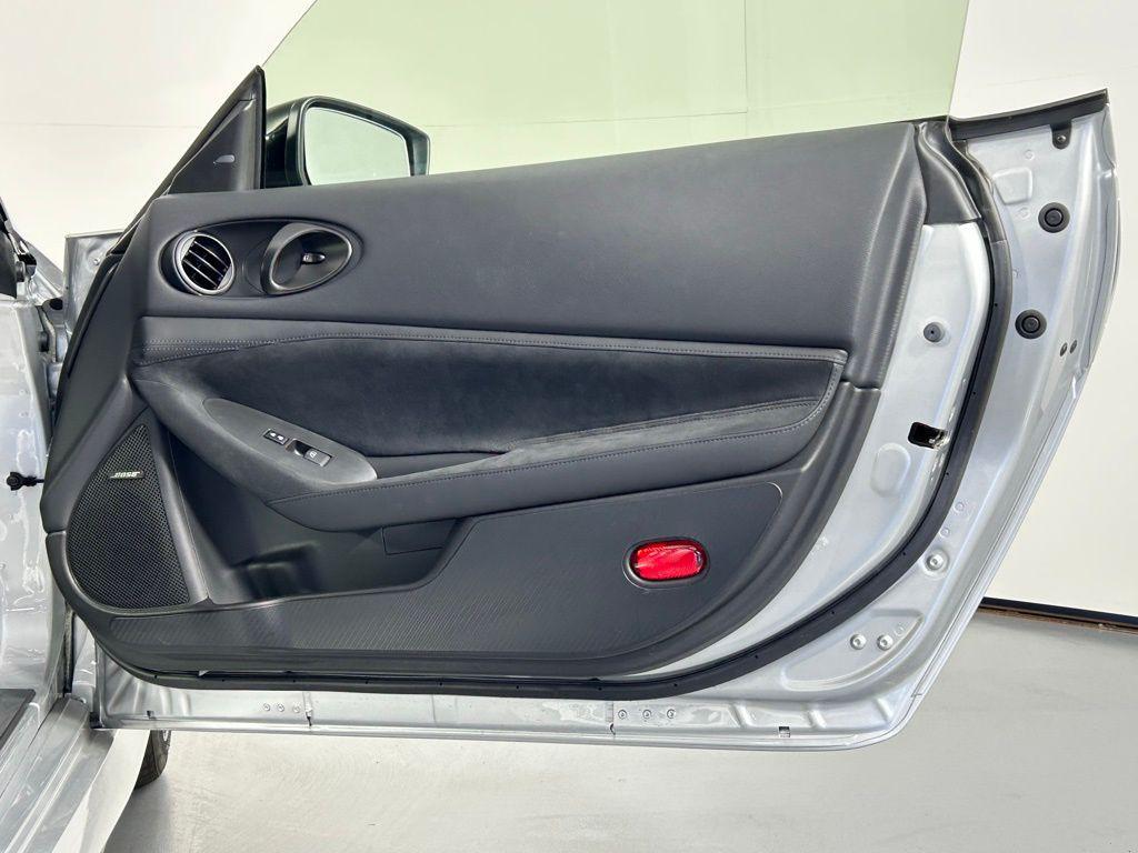 used 2024 Nissan Z car