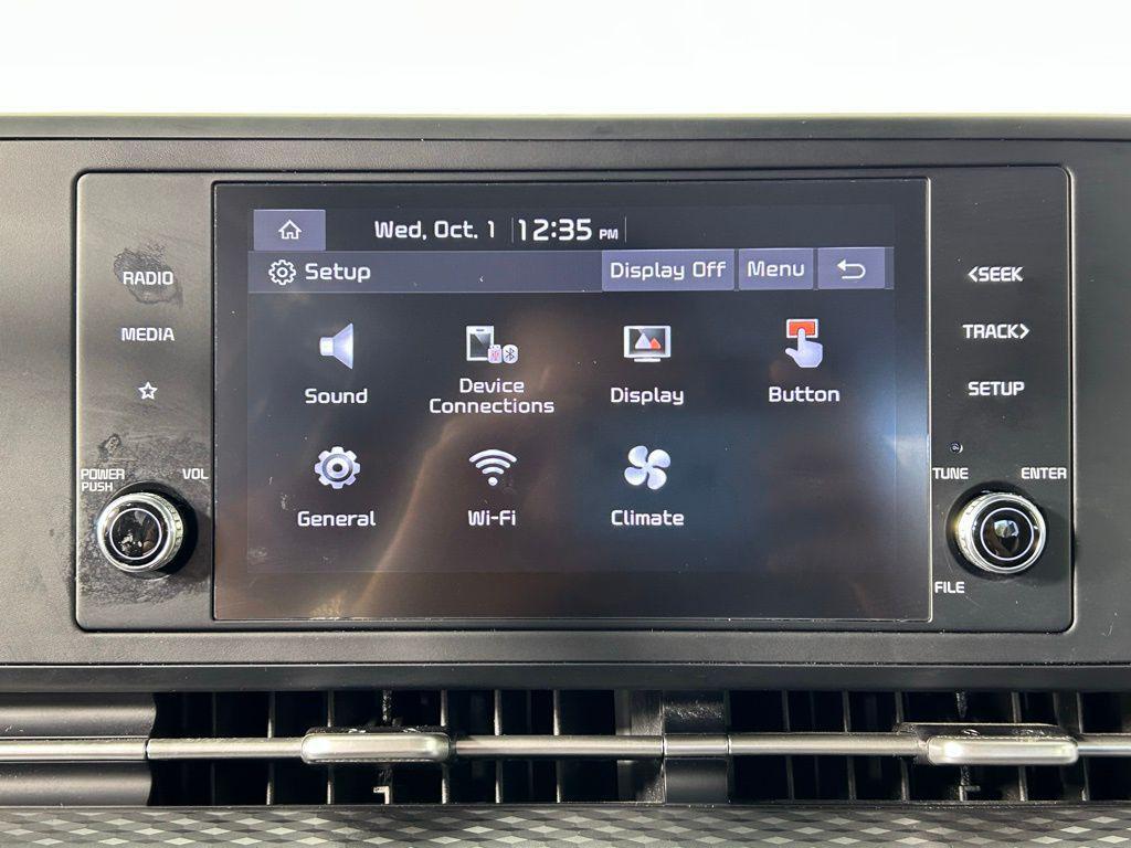 used 2022 Kia Carnival car, priced at $26,999