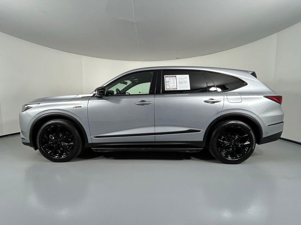 used 2023 Acura MDX car, priced at $39,999