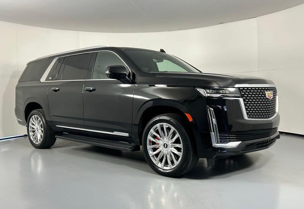 used 2022 Cadillac Escalade ESV car, priced at $60,999