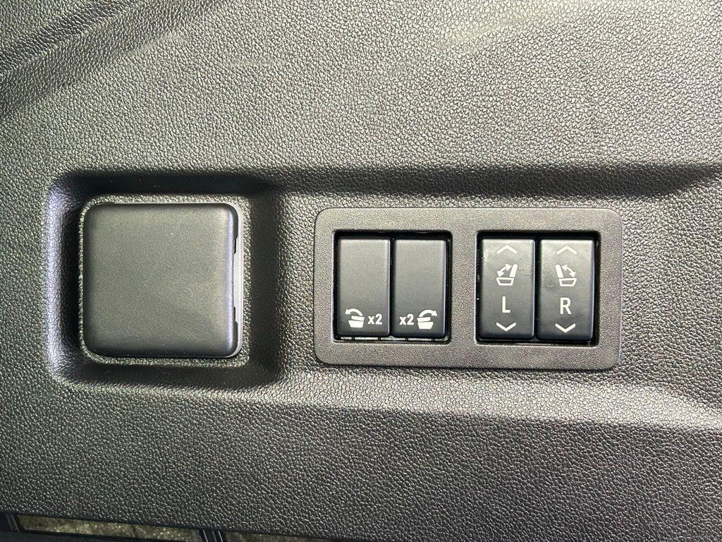 used 2024 GMC Yukon car, priced at $67,999