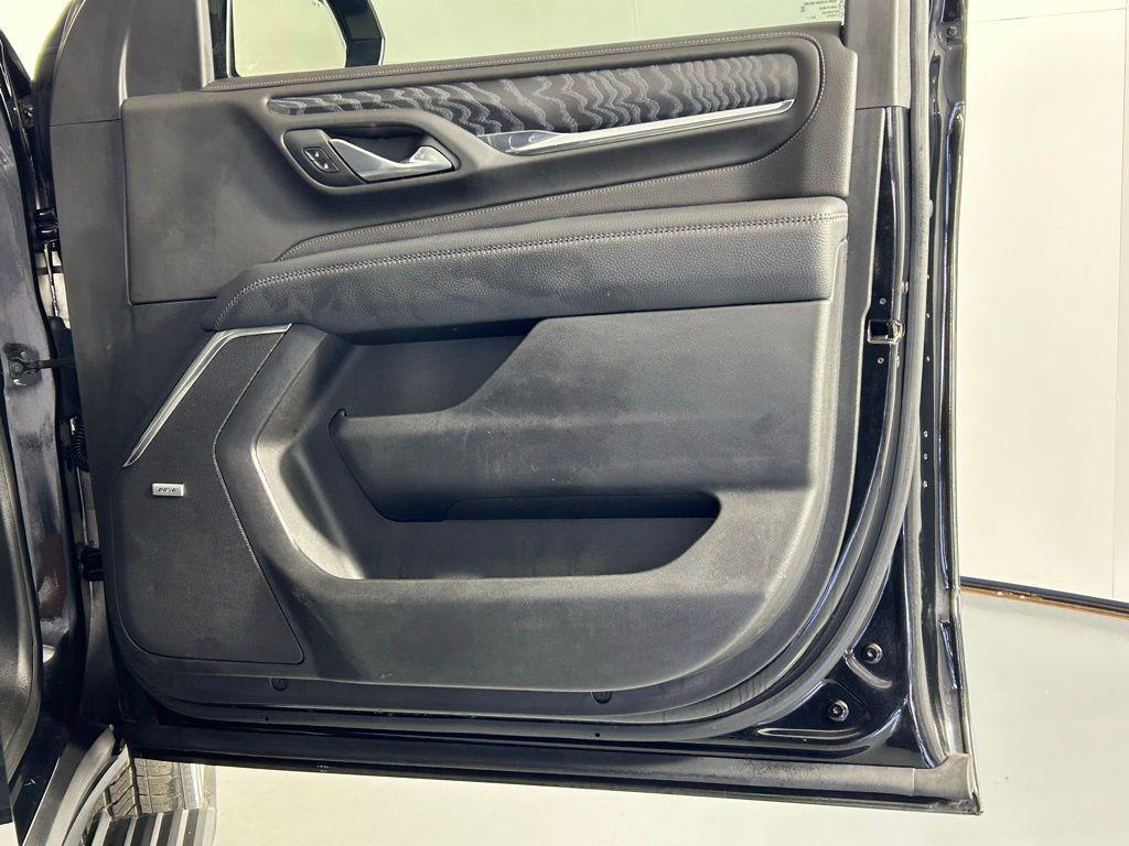 used 2024 GMC Yukon car, priced at $67,999