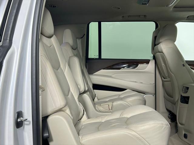 used 2016 Cadillac Escalade ESV car