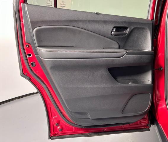 used 2022 Honda Passport car, priced at $31,999