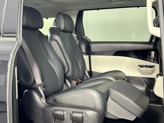 used 2022 Kia Carnival car, priced at $34,520