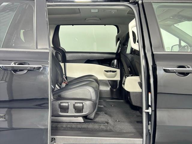 used 2022 Kia Carnival car, priced at $34,520