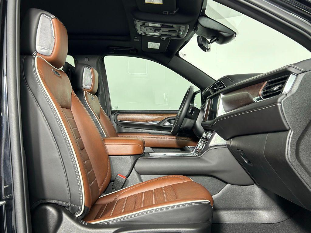 used 2024 GMC Yukon car, priced at $80,999