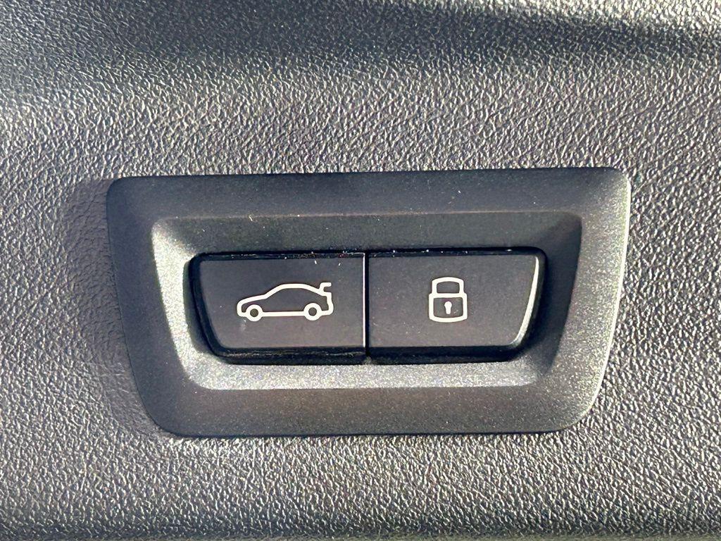 used 2025 BMW X7 car, priced at $60,999