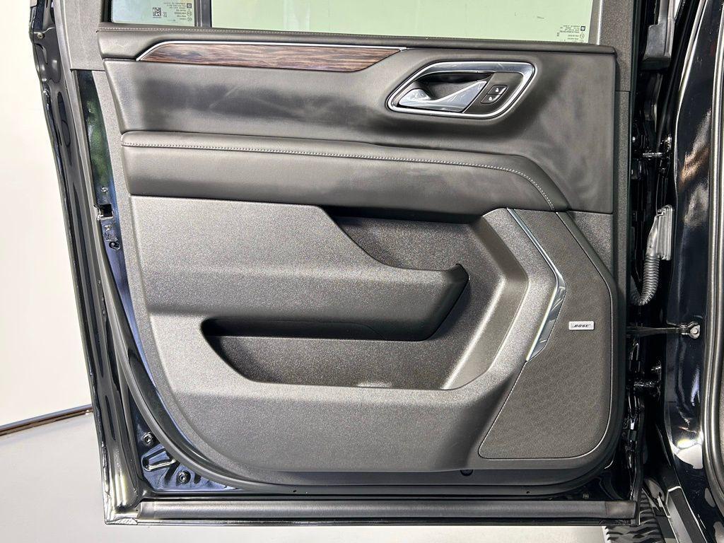 used 2023 Chevrolet Suburban car, priced at $58,999