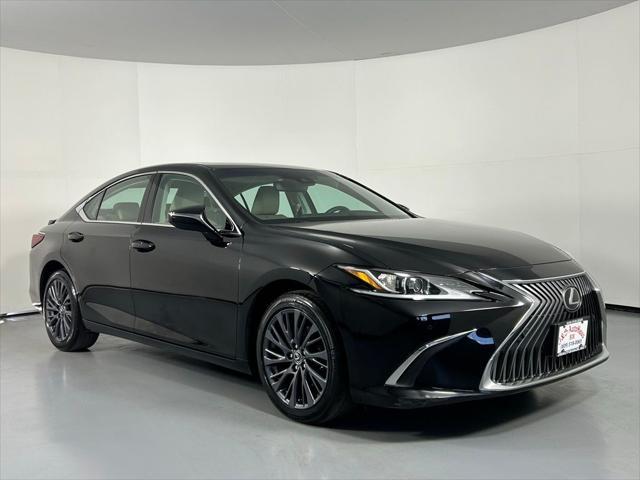 used 2021 Lexus ES 250 car, priced at $28,400