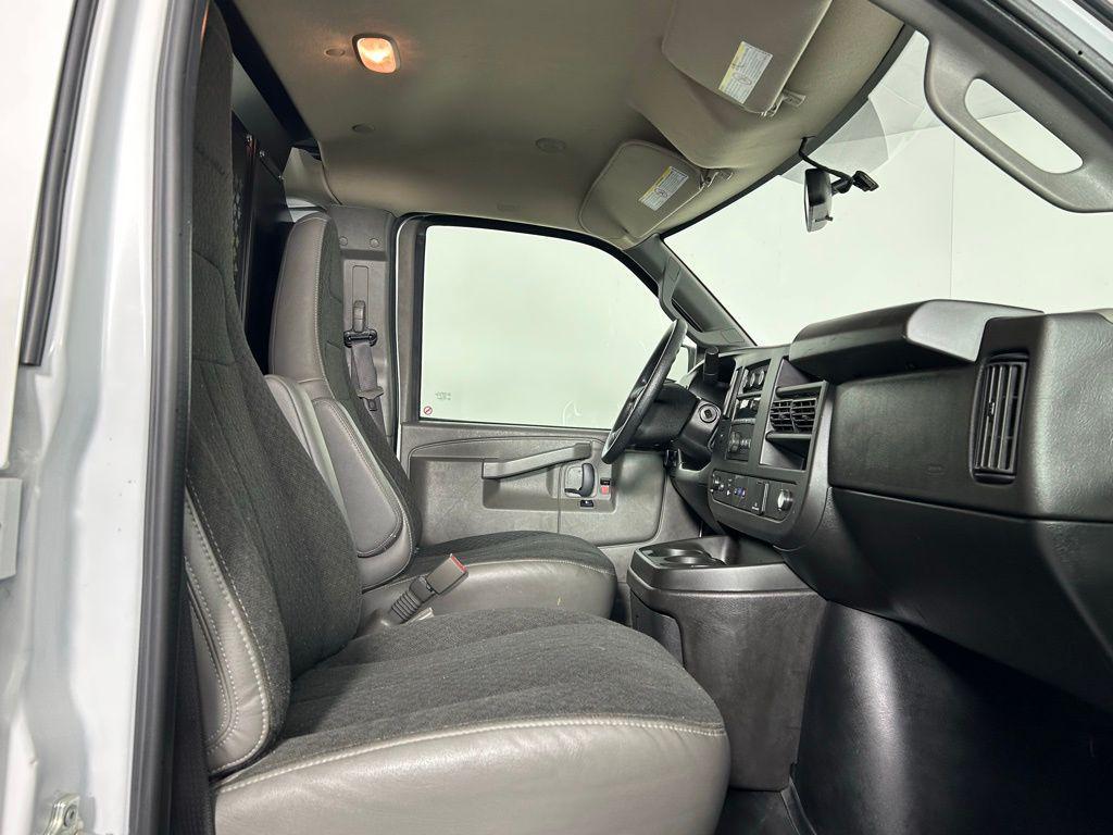 used 2024 GMC Savana 2500 car, priced at $30,999