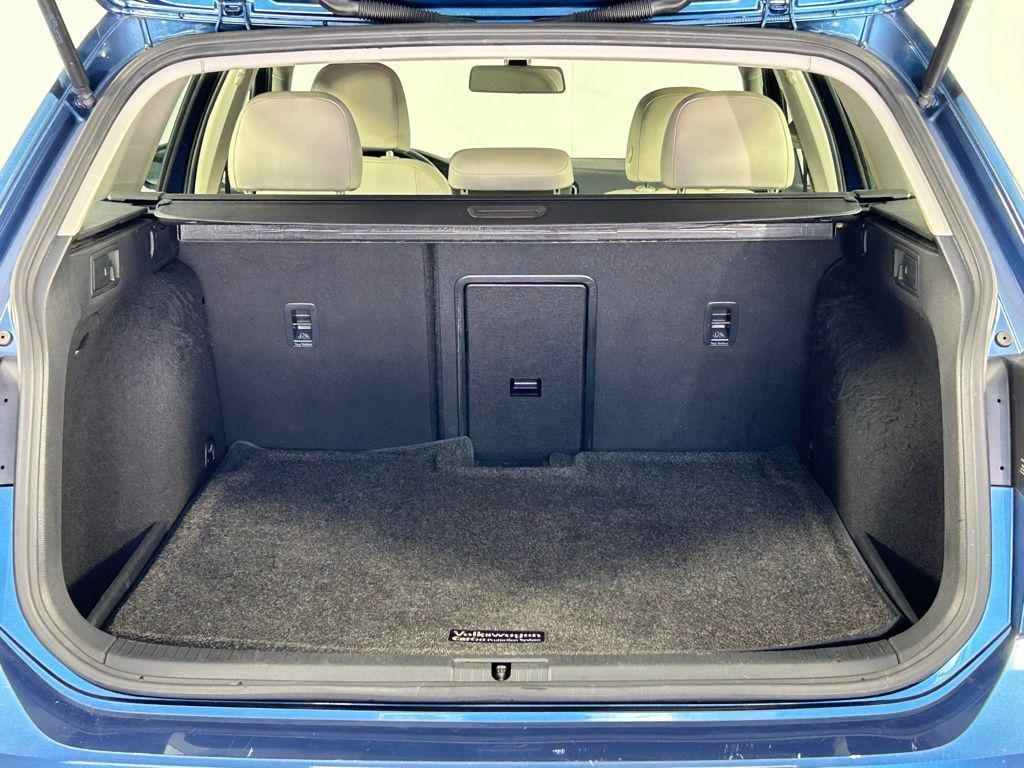 used 2018 Volkswagen Golf SportWagen car, priced at $18,999