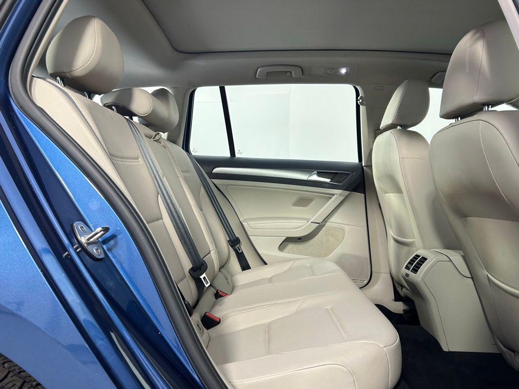 used 2018 Volkswagen Golf SportWagen car, priced at $18,999