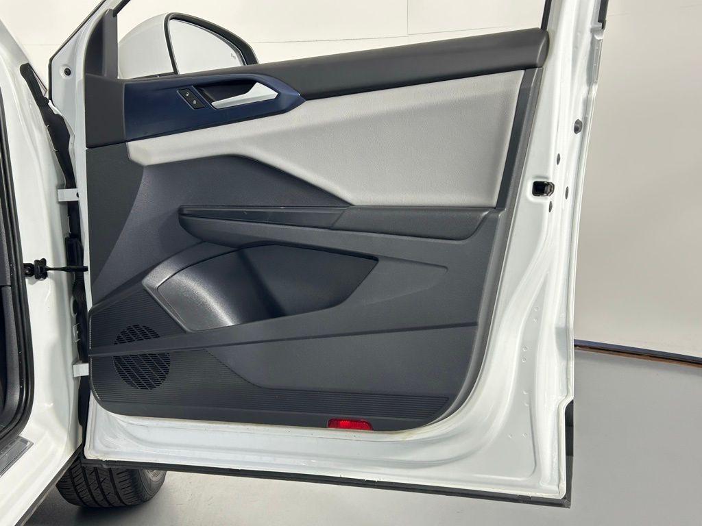 used 2022 Volkswagen Taos car, priced at $18,999