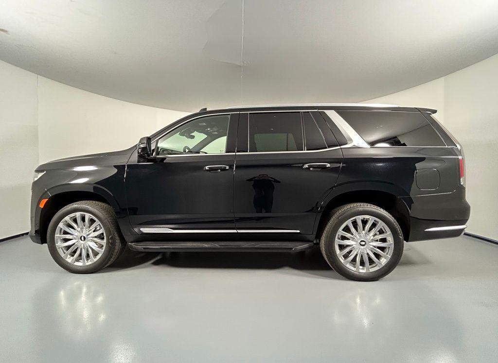 used 2024 Cadillac Escalade car, priced at $75,999