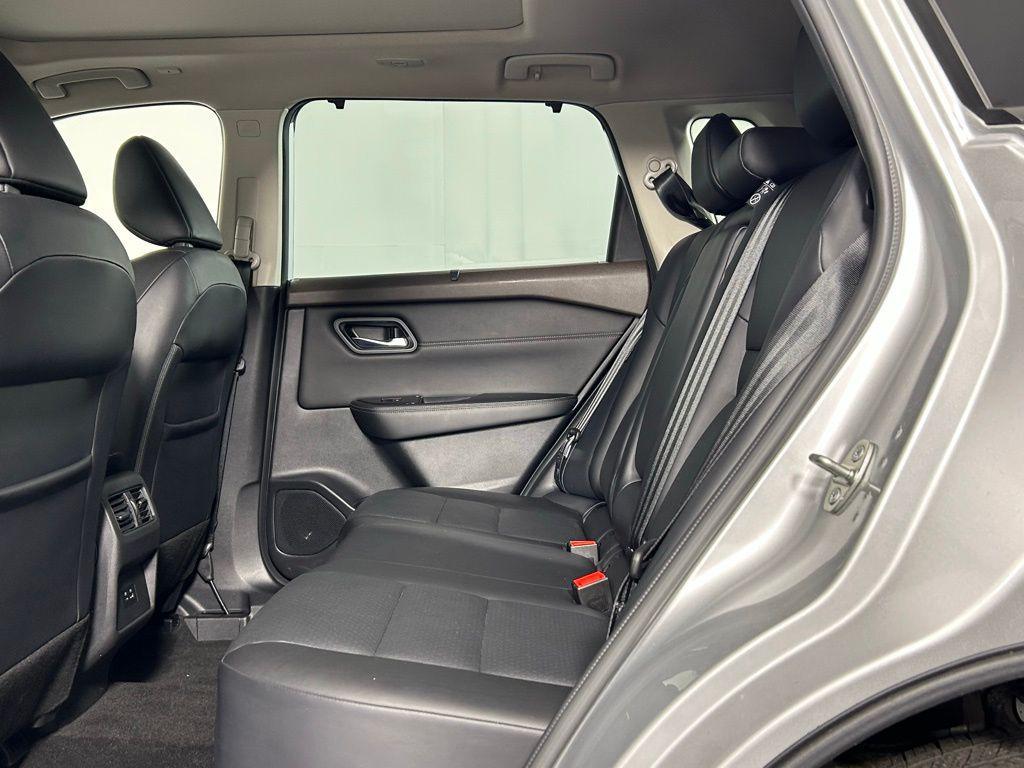 used 2022 Nissan Rogue car, priced at $22,250