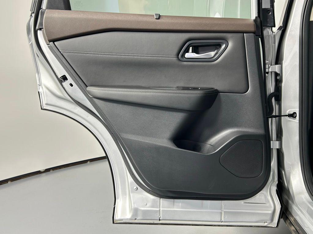 used 2022 Nissan Rogue car, priced at $22,250