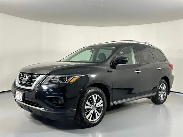 used 2020 Nissan Pathfinder car, priced at $22,999