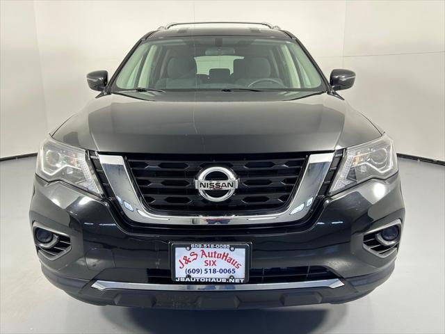 used 2020 Nissan Pathfinder car, priced at $22,999