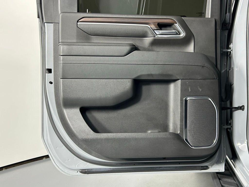 used 2024 GMC Sierra 2500 car, priced at $67,999