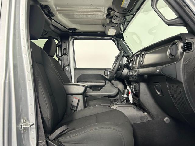 used 2023 Jeep Gladiator car, priced at $26,500