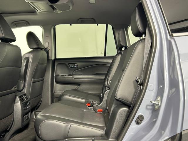 used 2022 Honda Pilot car, priced at $30,999