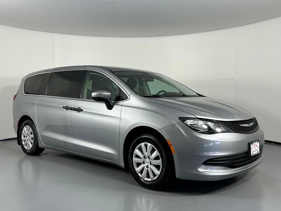 used 2019 Chrysler Pacifica car, priced at $19,145