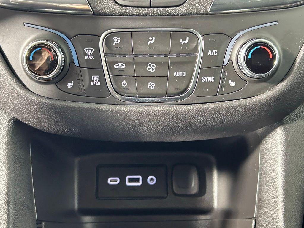 used 2023 Chevrolet Equinox car, priced at $22,999