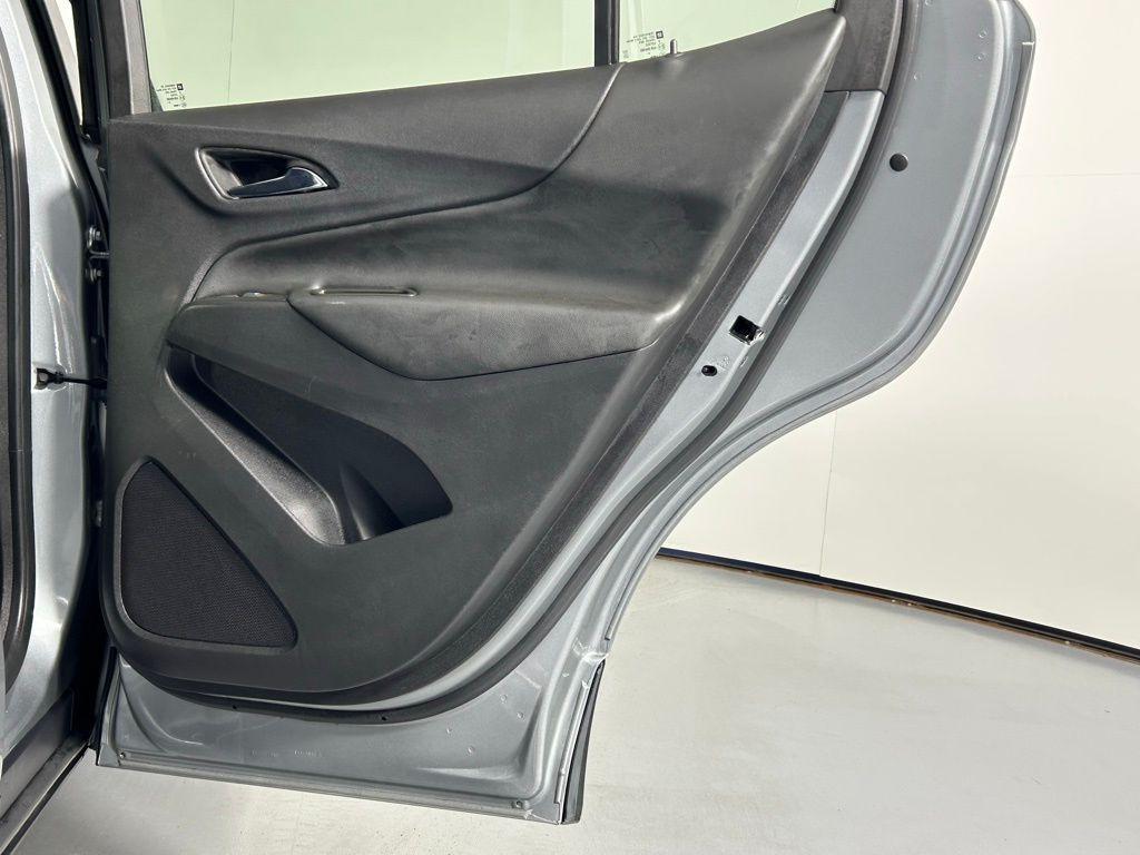 used 2023 Chevrolet Equinox car, priced at $22,999