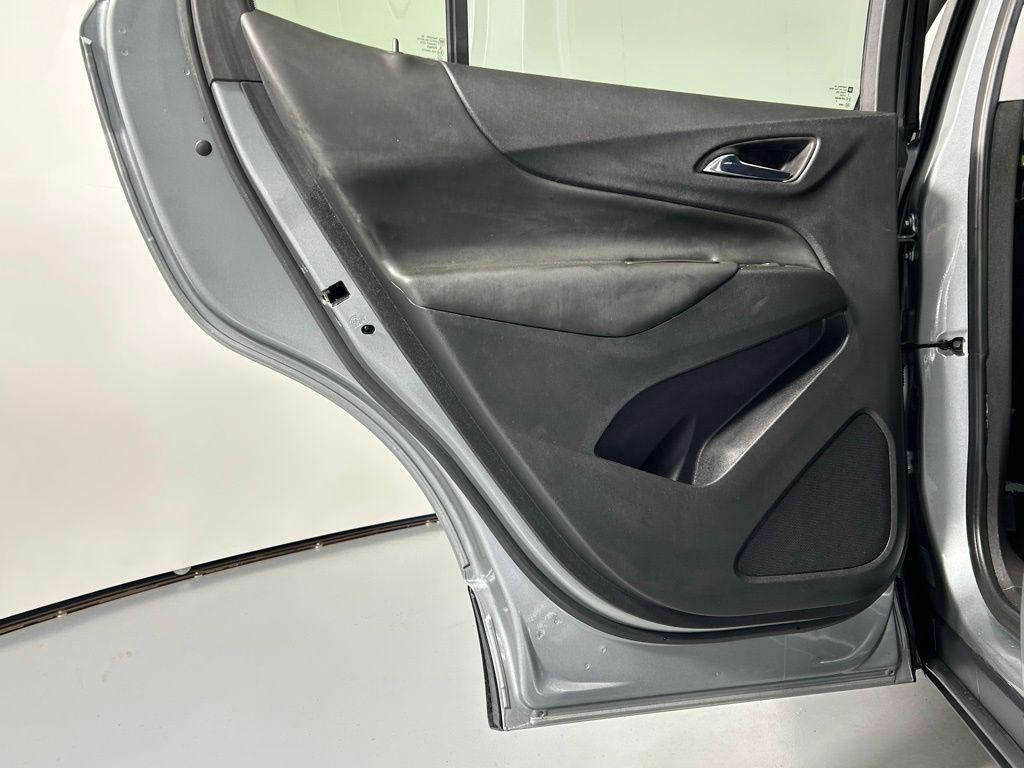 used 2023 Chevrolet Equinox car, priced at $22,999