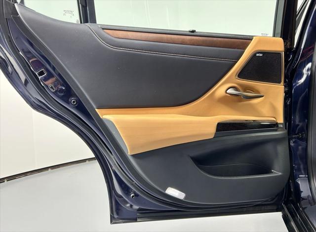 used 2022 Lexus ES 350 car, priced at $42,999