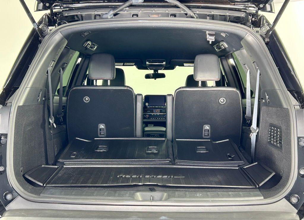 used 2023 Nissan Pathfinder car, priced at $34,999