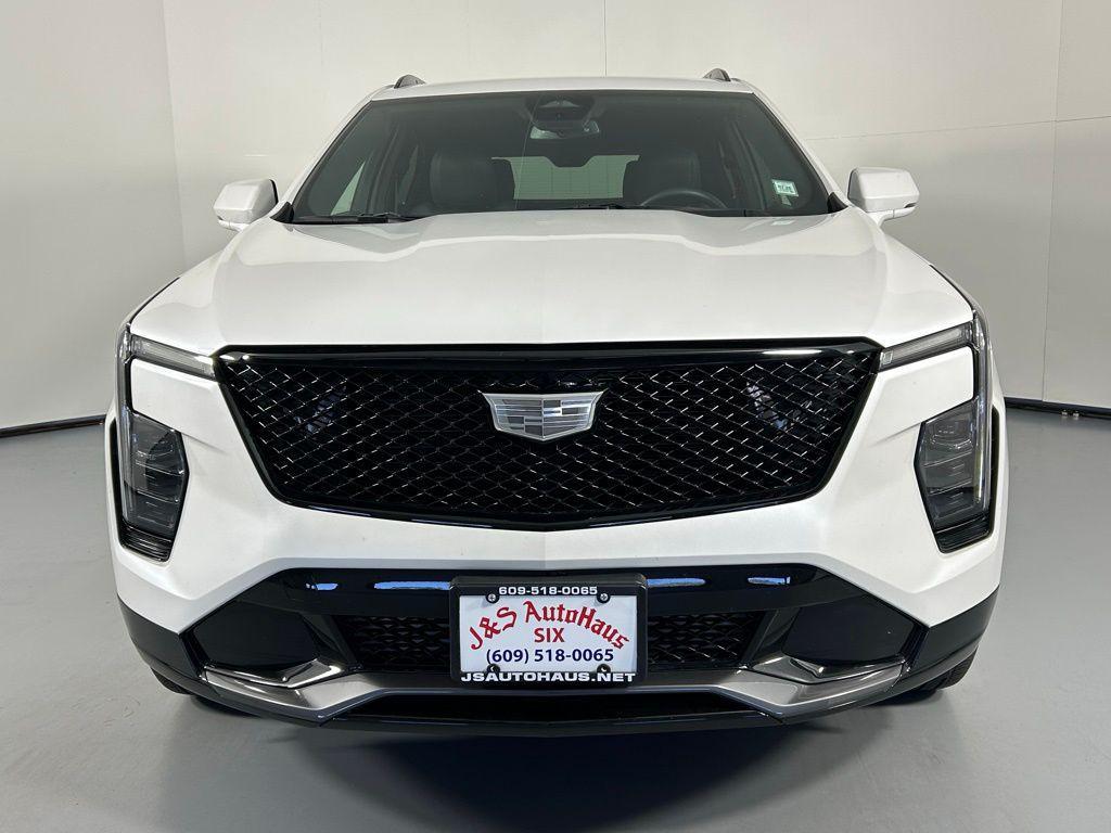 used 2024 Cadillac XT4 car, priced at $39,999
