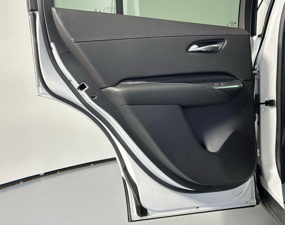 used 2024 Cadillac XT4 car, priced at $39,999