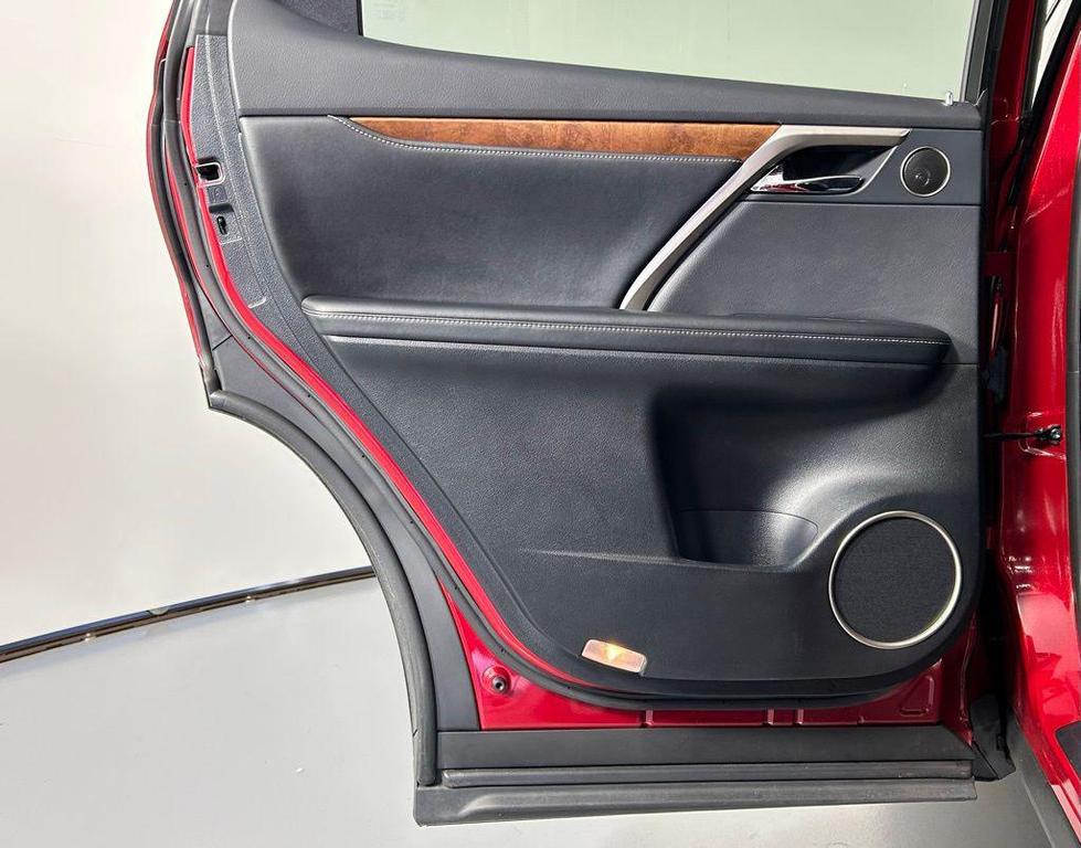 used 2022 Lexus RX 350L car, priced at $39,500